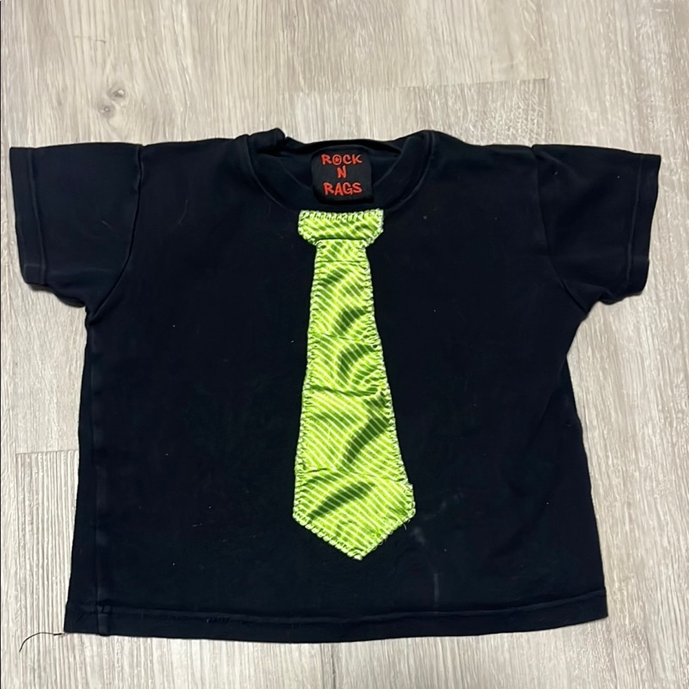 Rock N Rags Black T-Shirt with Green Tie Design